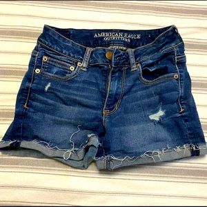 AE Hi-Rise Shortie shorts